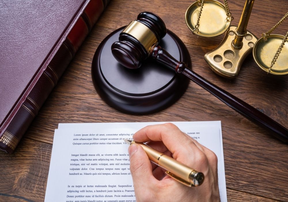 A Guide To Choose the Best Legal Translation